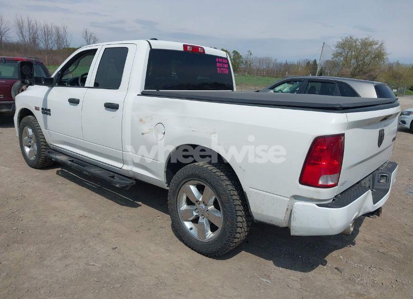 Photo 3 of 2018 Ram 1500 EXPRESS 4X4 6'4 BOX (VIN 1C6RR7FT8JS310353)
