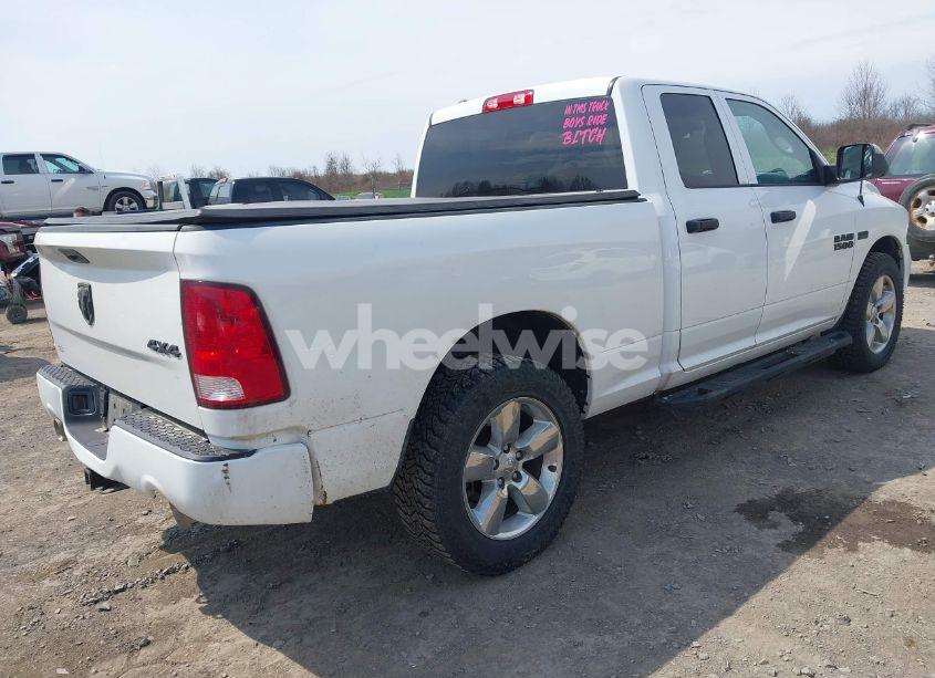 Photo 4 of 2018 Ram 1500 EXPRESS 4X4 6'4 BOX (VIN 1C6RR7FT8JS310353)
