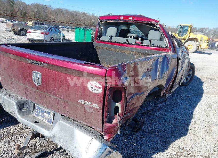 Photo 4 of 2018 Ram 1500 TRADESMAN 4X4 6'4 BOX (VIN 1C6RR7FT8JS344020)