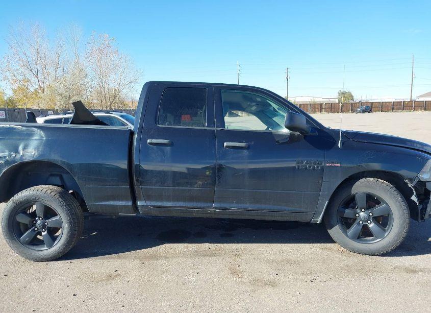 Photo 14 of 2017 Ram 1500 EXPRESS QUAD CAB 4X4 6'4 BOX (VIN 1C6RR7FT9HS575535)