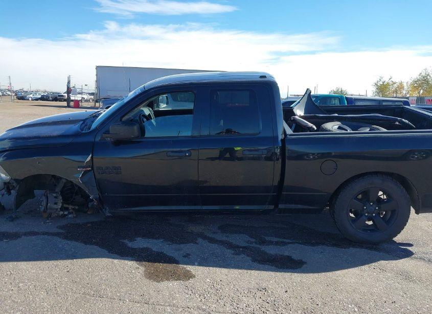 Photo 15 of 2017 Ram 1500 EXPRESS QUAD CAB 4X4 6'4 BOX (VIN 1C6RR7FT9HS575535)