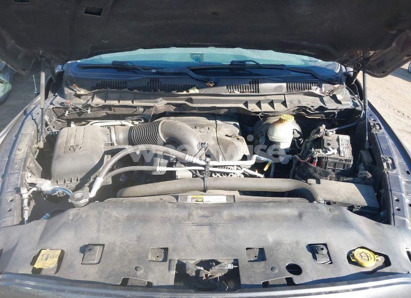 Photo 10 of 2017 Ram 1500 EXPRESS 4X4 6'4 BOX (VIN 1C6RR7FT9HS613278)