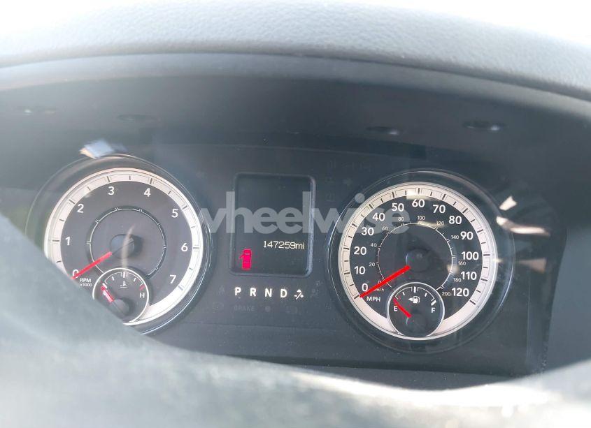 Photo 7 of 2017 Ram 1500 EXPRESS 4X4 6'4 BOX (VIN 1C6RR7FT9HS613278)