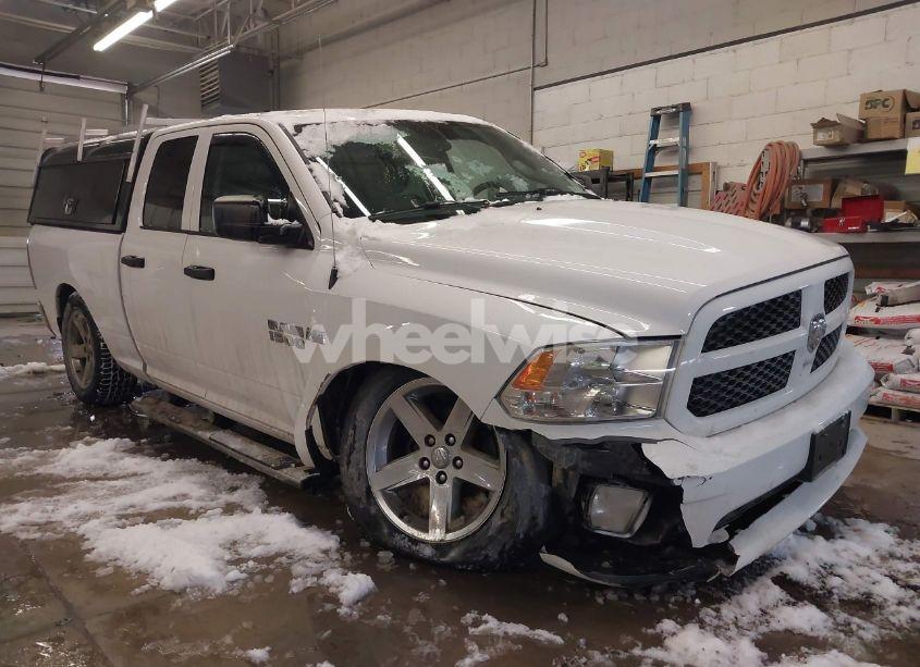 Photo 6 of 2017 Ram 1500 EXPRESS 4X4 6'4 BOX (VIN 1C6RR7FT9HS620148)