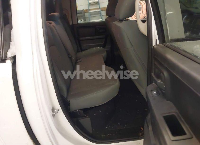 Photo 8 of 2017 Ram 1500 EXPRESS 4X4 6'4 BOX (VIN 1C6RR7FT9HS620148)