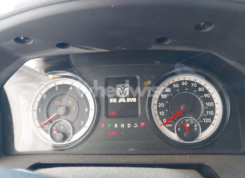 Photo 7 of 2017 Ram 1500 EXPRESS 4X4 6'4 BOX (VIN 1C6RR7FT9HS785181)