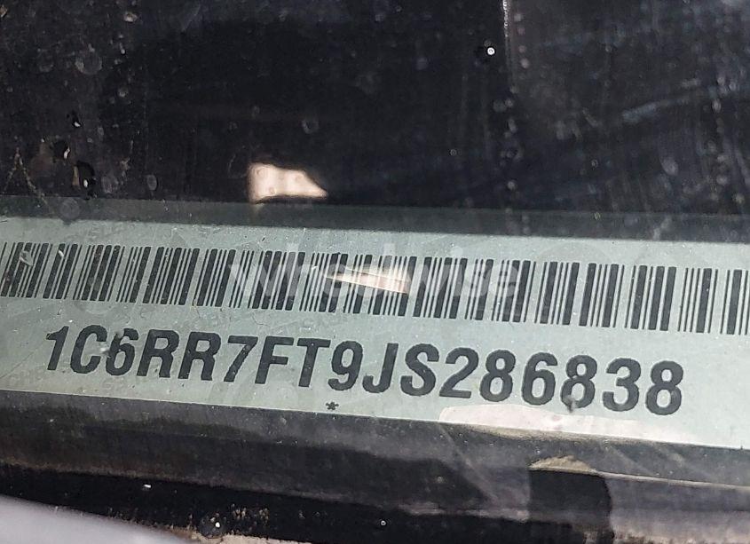 Photo 16 of 2018 Ram 1500 EXPRESS 4X4 6'4 BOX (VIN 1C6RR7FT9JS286838)