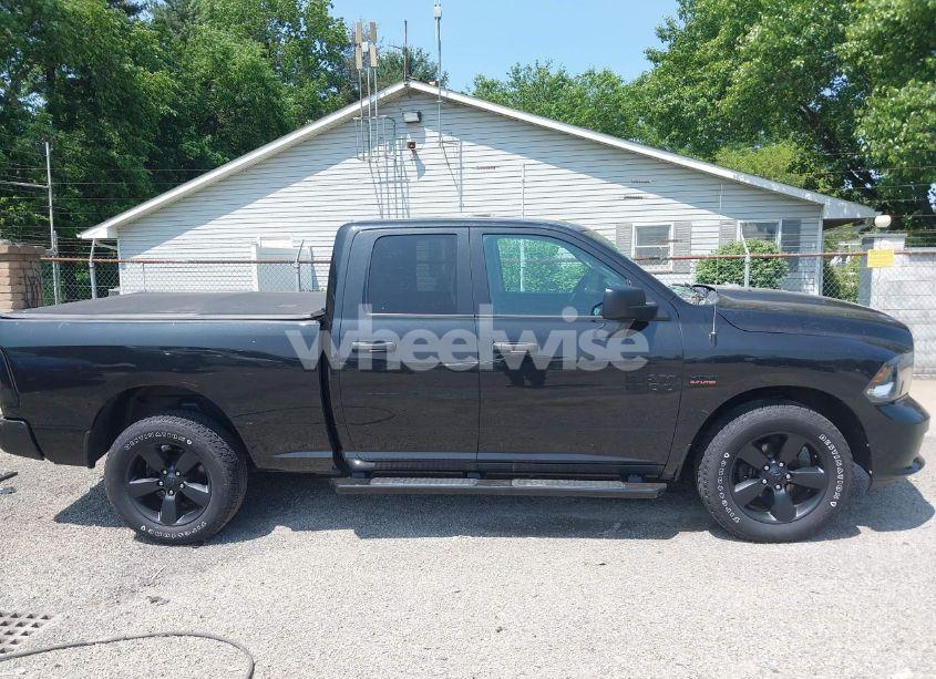 Photo 13 of 2018 Ram 1500 EXPRESS 4X4 6'4 BOX (VIN 1C6RR7FT9JS290131)