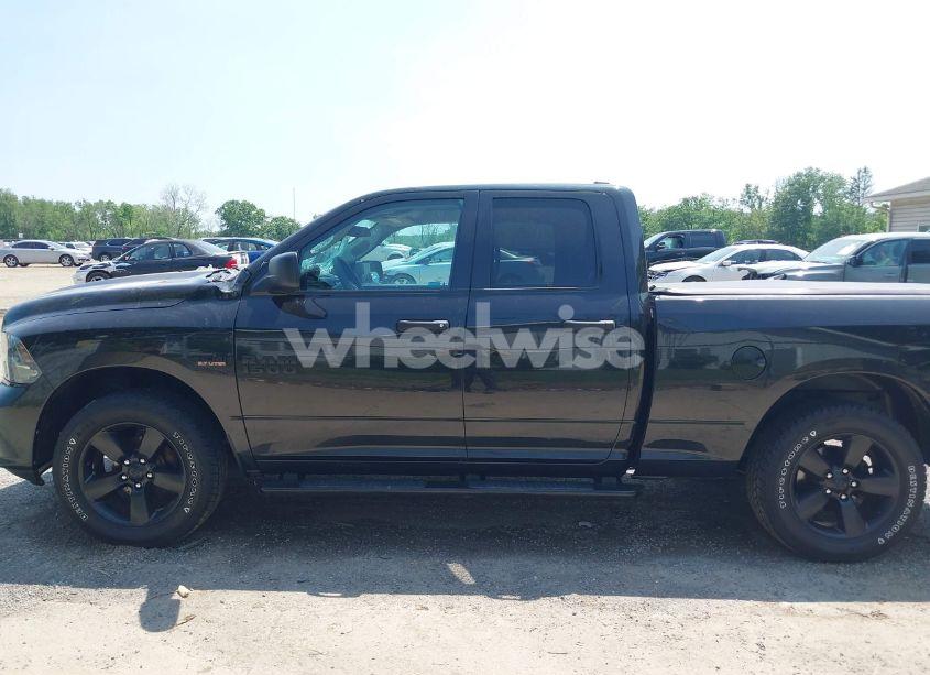 Photo 14 of 2018 Ram 1500 EXPRESS 4X4 6'4 BOX (VIN 1C6RR7FT9JS290131)