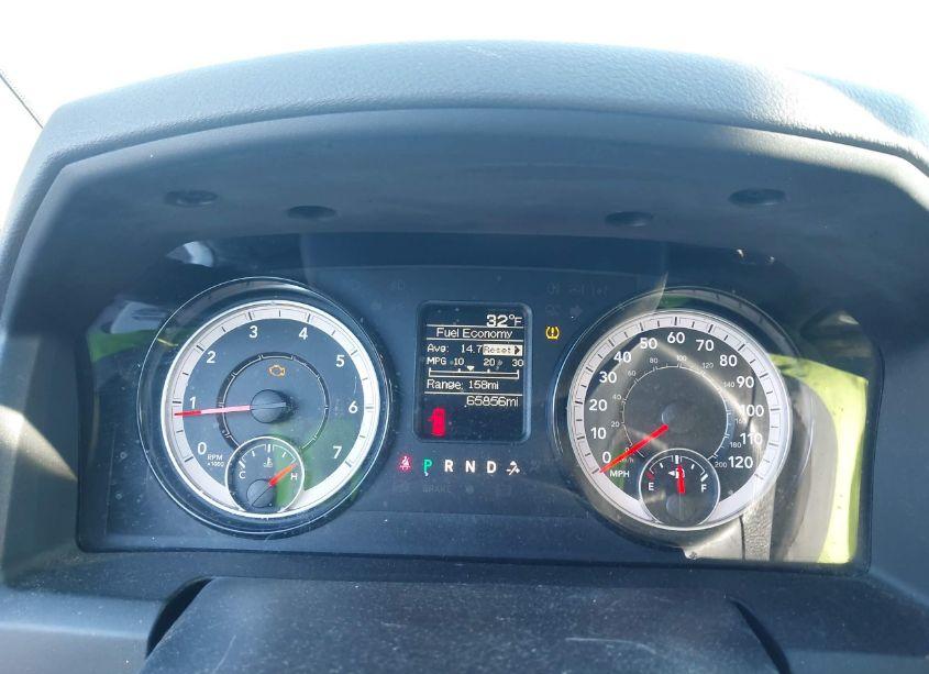 Photo 15 of 2019 Ram 1500 CLASSIC EXPRESS 4X4 6'4 BOX (VIN 1C6RR7FT9KS554224)