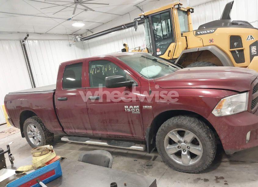 Photo 13 of 2019 Ram 1500 CLASSIC EXPRESS 4X4 6'4 BOX (VIN 1C6RR7FT9KS615197)