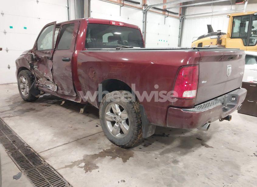 Photo 3 of 2019 Ram 1500 CLASSIC EXPRESS 4X4 6'4 BOX (VIN 1C6RR7FT9KS615197)