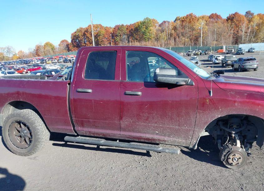 Photo 13 of 2017 Ram 1500 EXPRESS 4X4 6'4 BOX (VIN 1C6RR7FTXHS594501)