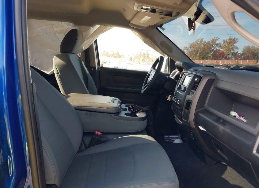 Photo 5 of 2017 Ram 1500 EXPRESS 4X4 6'4 BOX (VIN 1C6RR7FTXHS689706)