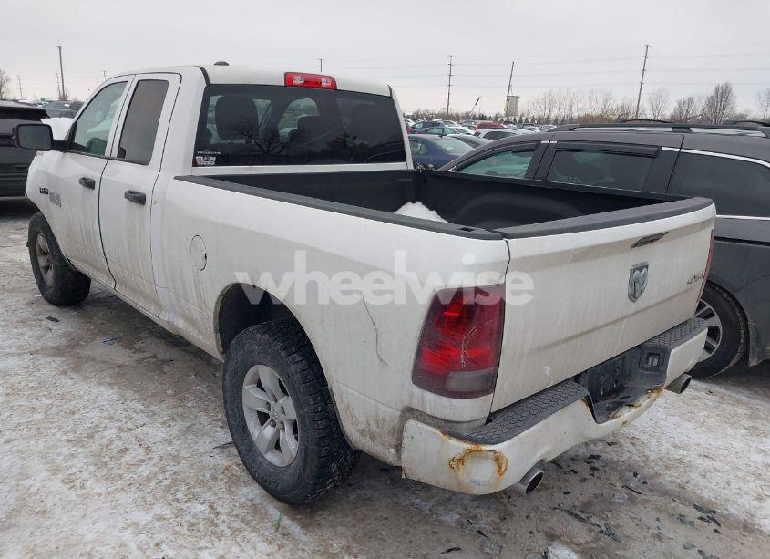 Photo 3 of 2018 Ram 1500 EXPRESS 4X4 6'4 BOX (VIN 1C6RR7FTXJS102362)