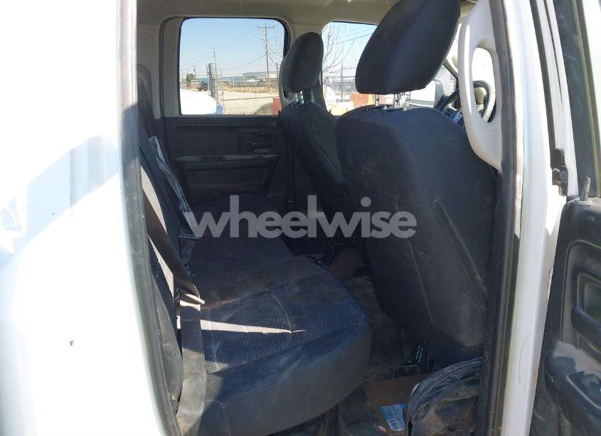 Photo 8 of 2019 Ram 1500 CLASSIC TRADESMAN 4X4 6'4 BOX (VIN 1C6RR7FTXKS553633)