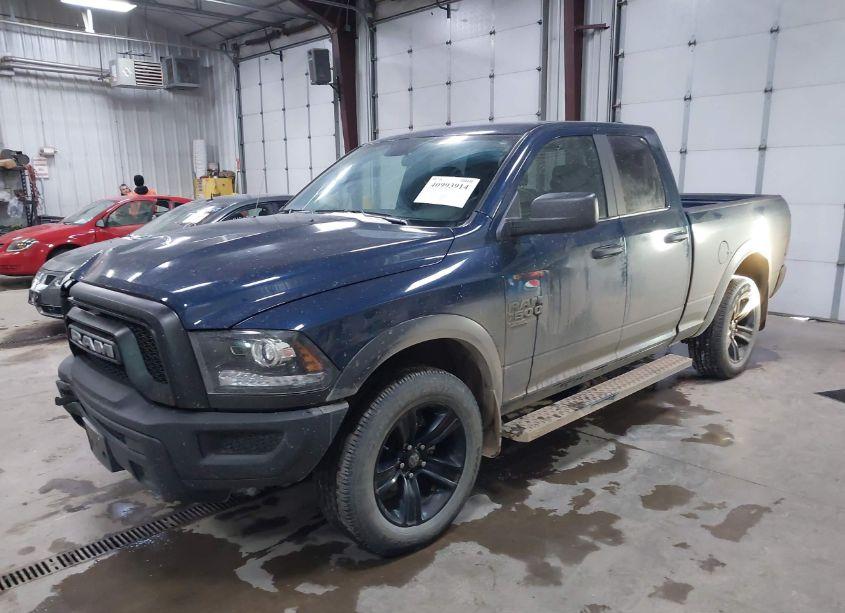 Photo 2 of 2023 Ram 1500 CLASSIC WARLOCK 4X4 6'4 BOX (VIN 1C6RR7GG0PS519452)