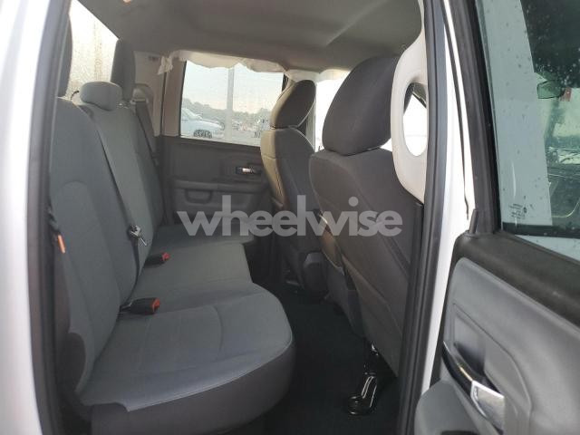 Photo 4 of 2024 RAM 1500 CLASSIC SLT (VIN 1C6RR7GG0RS125131)