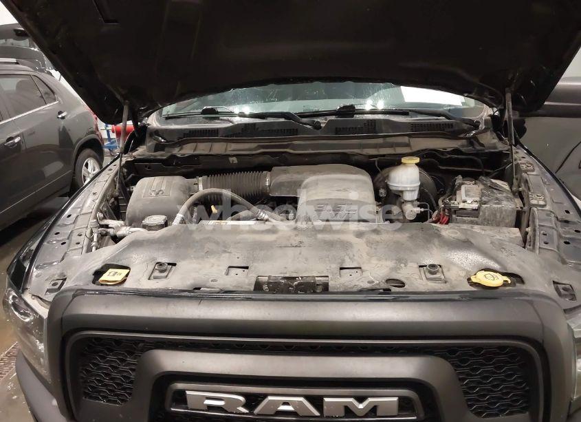 Photo 10 of 2019 Ram 1500 CLASSIC WARLOCK 4X4 6'4 BOX (VIN 1C6RR7GG1KS653296)