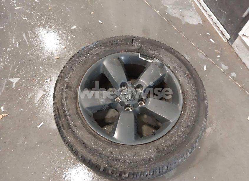 Photo 12 of 2019 Ram 1500 CLASSIC WARLOCK 4X4 6'4 BOX (VIN 1C6RR7GG1KS653296)