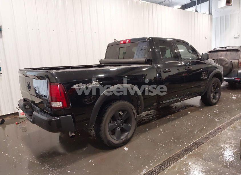 Photo 4 of 2019 Ram 1500 CLASSIC WARLOCK 4X4 6'4 BOX (VIN 1C6RR7GG1KS653296)