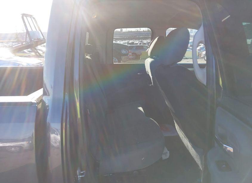 Photo 8 of 2017 Ram 1500 BIG HORN 4X4 6'4 BOX (VIN 1C6RR7GG2HS633664)