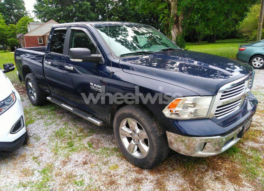 2018 Ram 1500 BIG HORN 4X4 6'4 BOX (VIN 1C6RR7GG2JS311743) main photo