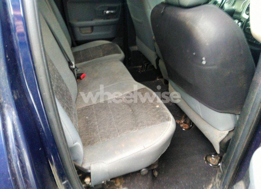 Photo 8 of 2018 Ram 1500 BIG HORN 4X4 6'4 BOX (VIN 1C6RR7GG2JS311743)