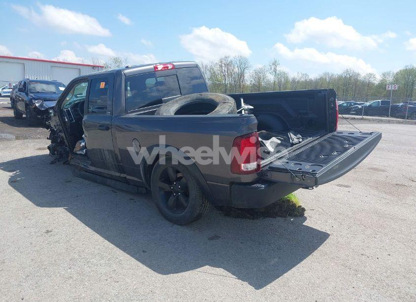 Photo 3 of 2020 Ram 1500 CLASSIC WARLOCK 4X4 6'4 BOX (VIN 1C6RR7GG3LS159569)