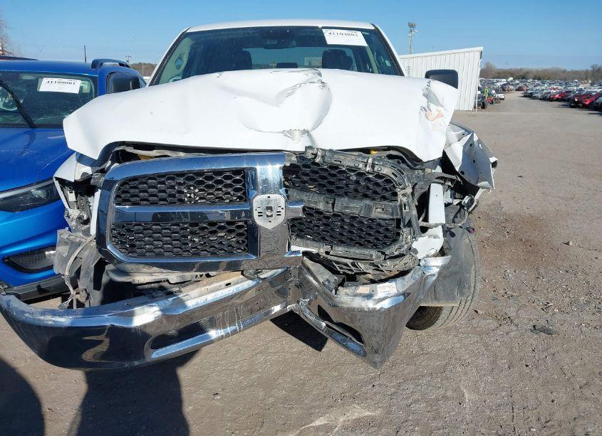 Photo 12 of 2024 Ram 1500 CLASSIC SLT 4X4 6'4 BOX (VIN 1C6RR7GG3RS129898)