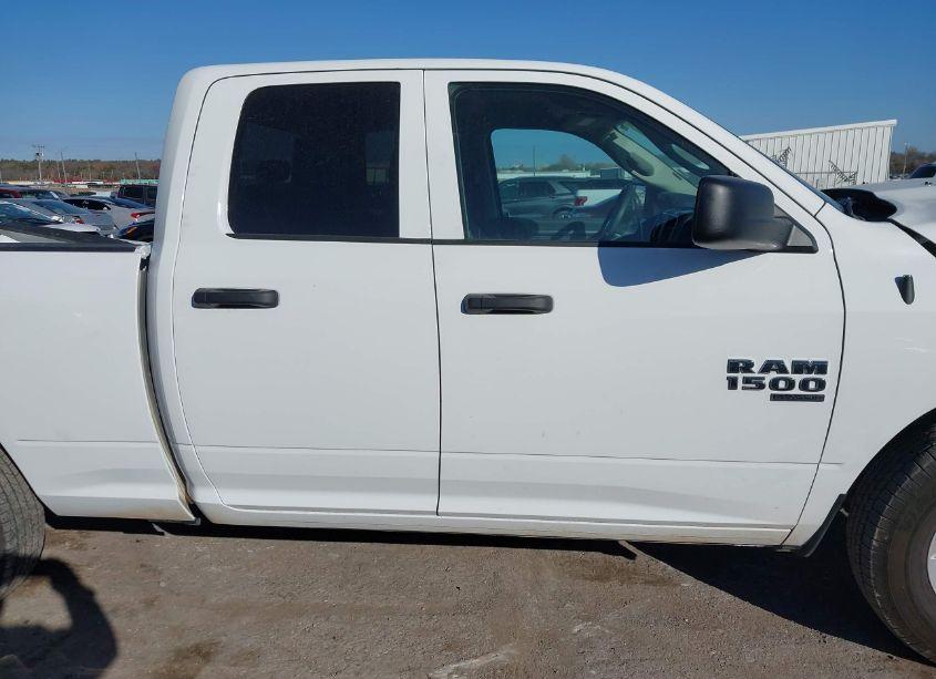 Photo 13 of 2024 Ram 1500 CLASSIC SLT 4X4 6'4 BOX (VIN 1C6RR7GG3RS129898)