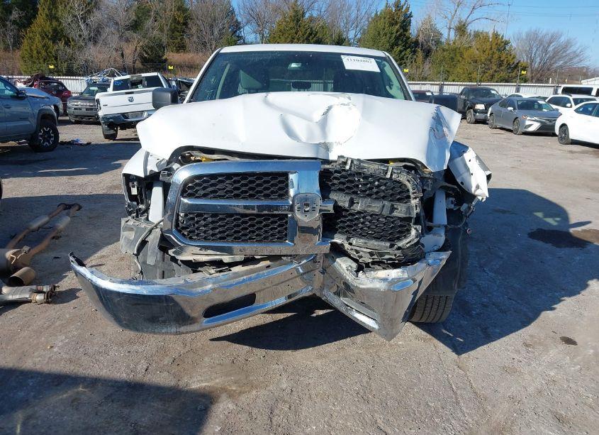 Photo 6 of 2024 Ram 1500 CLASSIC SLT 4X4 6'4 BOX (VIN 1C6RR7GG3RS129898)