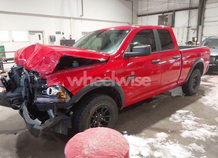 Photo 2 of 2022 Ram 1500 CLASSIC WARLOCK 4X4 6'4 BOX (VIN 1C6RR7GG4NS176464)