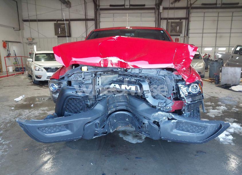 Photo 6 of 2022 Ram 1500 CLASSIC WARLOCK 4X4 6'4 BOX (VIN 1C6RR7GG4NS176464)