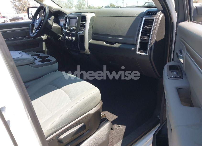 Photo 5 of 2017 Ram 1500 SLT 4X4 6'4 BOX (VIN 1C6RR7GG5HS583441)