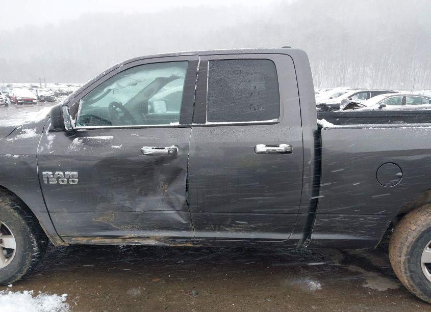 Photo 14 of 2017 Ram 1500 SLT 4X4 6'4 BOX (VIN 1C6RR7GG5HS583598)