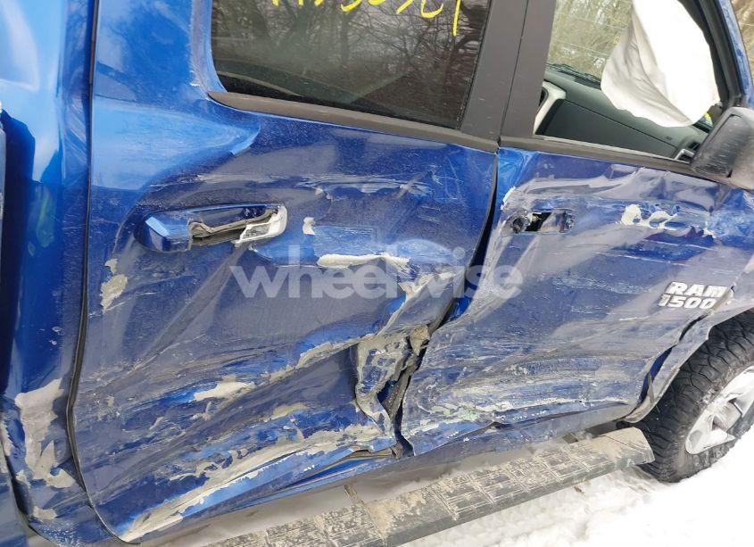 Photo 13 of 2018 Ram 1500 SLT 4X4 6'4 BOX (VIN 1C6RR7GG5JS115649)