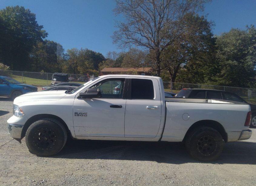 Photo 14 of 2018 Ram 1500 BIG HORN 4X4 6'4 BOX (VIN 1C6RR7GG6JS228963)