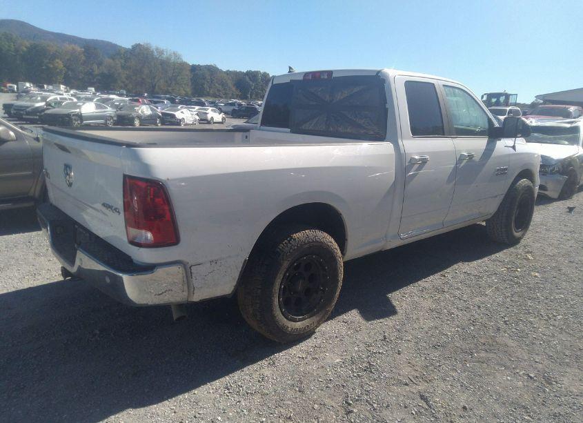 Photo 4 of 2018 Ram 1500 BIG HORN 4X4 6'4 BOX (VIN 1C6RR7GG6JS228963)