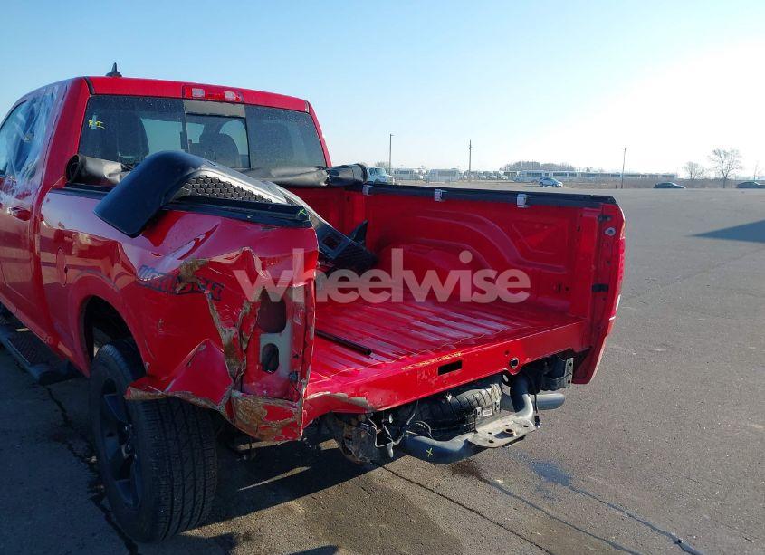 Photo 6 of 2019 Ram 1500 CLASSIC WARLOCK 4X4 6'4 BOX (VIN 1C6RR7GG6KS724573)