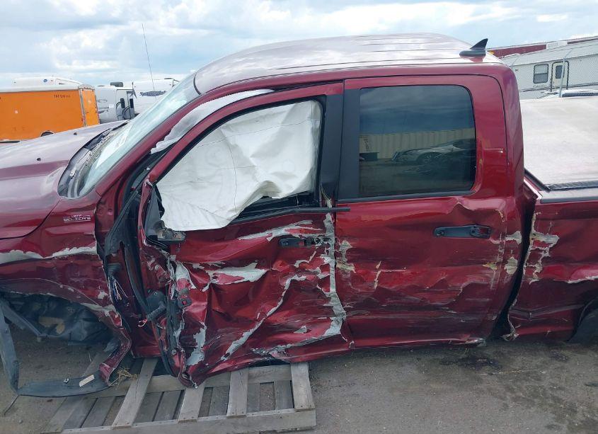 Photo 13 of 2020 Ram 1500 CLASSIC WARLOCK QUAD CAB 4X4 6'4 BOX (VIN 1C6RR7GG6LS131135)