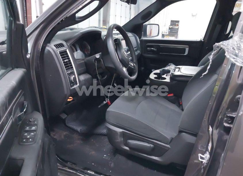 Photo 5 of 2021 Ram 1500 CLASSIC WARLOCK 4X4 6'4 BOX (VIN 1C6RR7GG6MS510833)