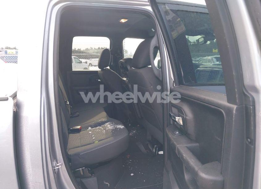 Photo 8 of 2021 Ram 1500 CLASSIC WARLOCK 4X4 6'4 BOX (VIN 1C6RR7GG6MS582308)