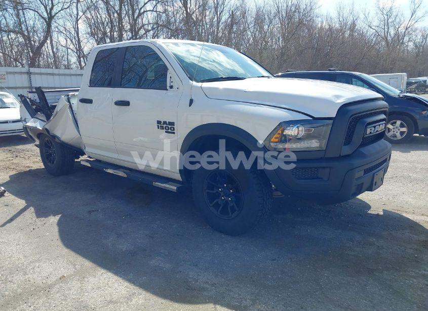 2022 Ram 1500 CLASSIC WARLOCK 4X4 6'4 BOX (VIN 1C6RR7GG6NS182380) main photo