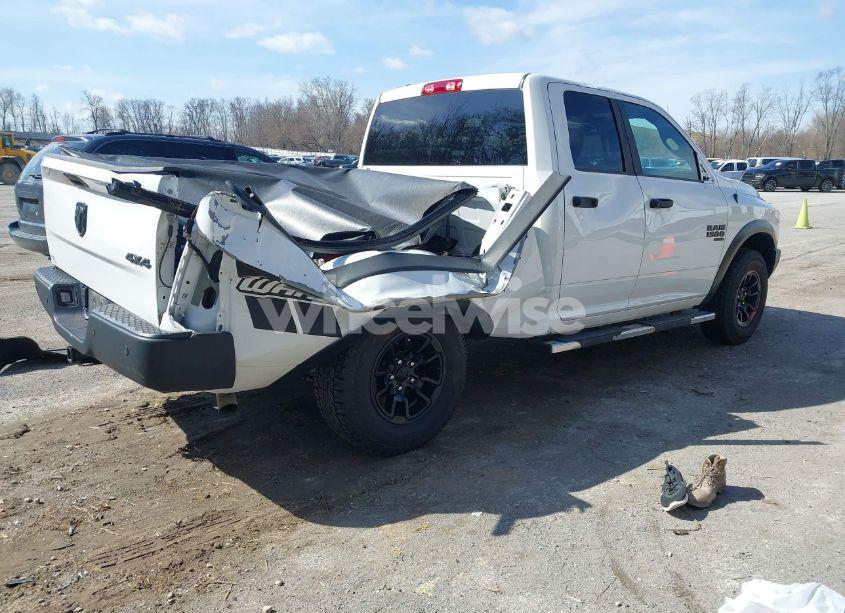 Photo 4 of 2022 Ram 1500 CLASSIC WARLOCK 4X4 6'4 BOX (VIN 1C6RR7GG6NS182380)