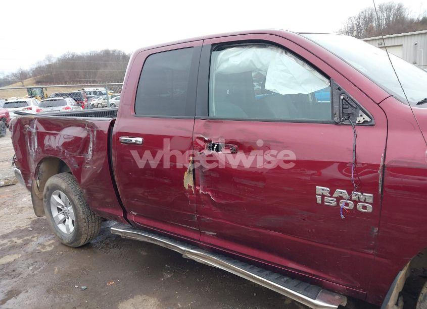 Photo 21 of 2018 Ram 1500 SLT 4X4 6'4 BOX (VIN 1C6RR7GG7JS319692)