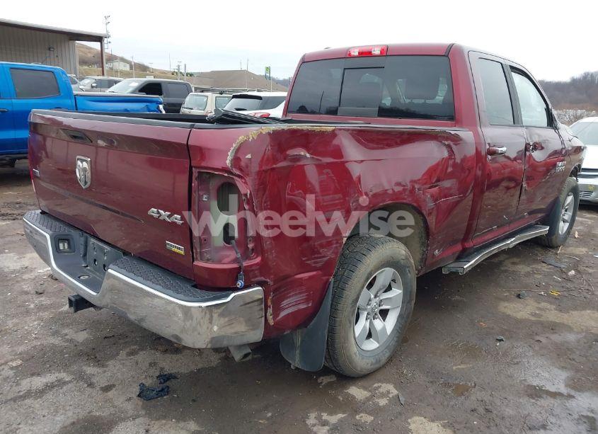 Photo 4 of 2018 Ram 1500 SLT 4X4 6'4 BOX (VIN 1C6RR7GG7JS319692)