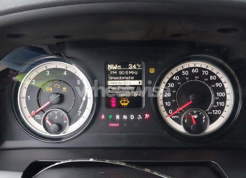 Photo 7 of 2018 Ram 1500 SLT 4X4 6'4 BOX (VIN 1C6RR7GG7JS319692)