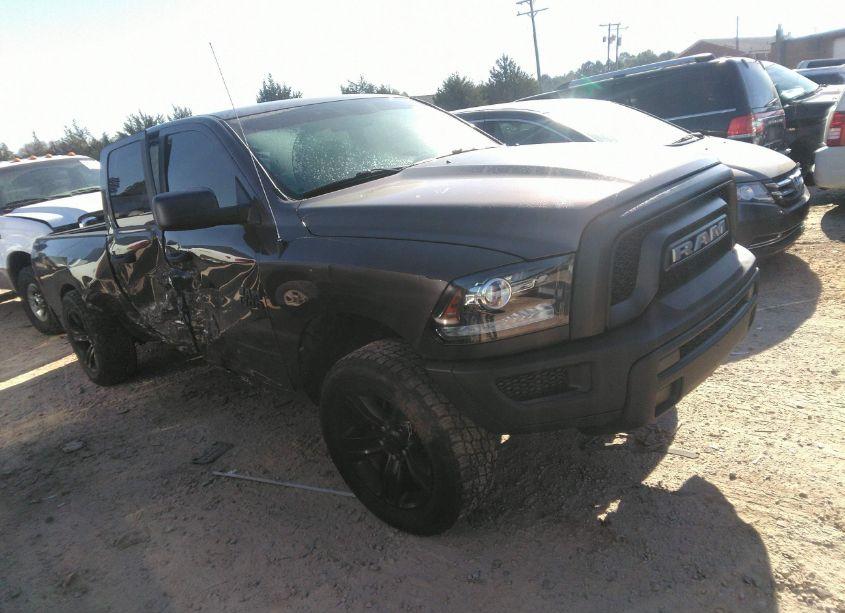 2021 Ram 1500 CLASSIC WARLOCK 4X4 6'4 BOX (VIN 1C6RR7GG7MS560365) main photo