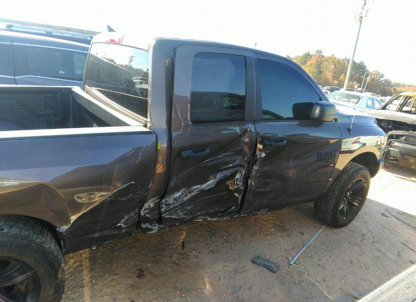 Photo 13 of 2021 Ram 1500 CLASSIC WARLOCK 4X4 6'4 BOX (VIN 1C6RR7GG7MS560365)